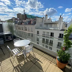  Apartment Tour Eiffel Studio Lumineux Avec Terrasse. France